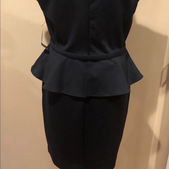 Black Dress - Picture 4 of 5